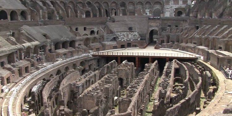 Colosseum Rome italy famous