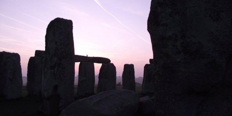 Stonehenge Guided Tours