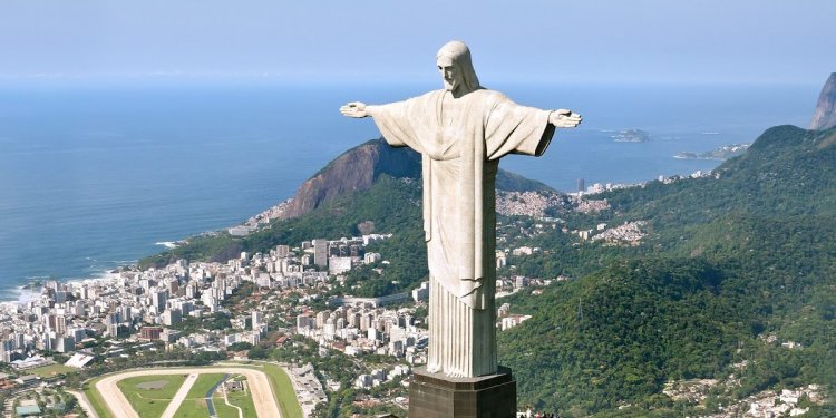Christ the Redeemer Sculpture