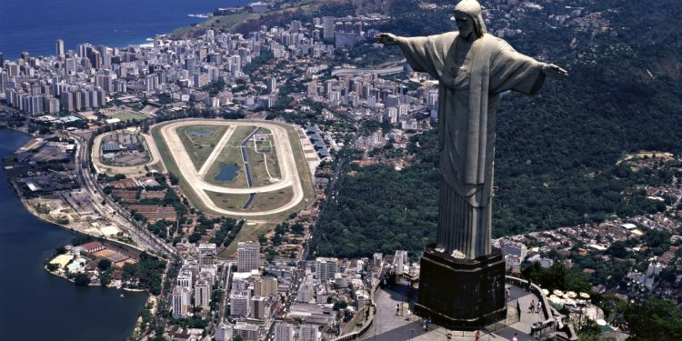 How to get to Christ the Redeemer?